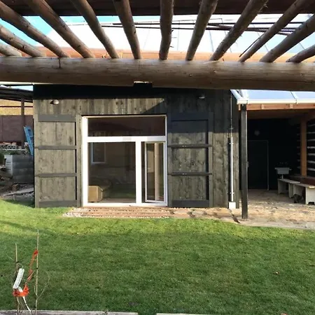 U Dedka 山林小屋