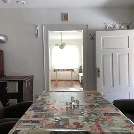 U Dedka Деревянный коттедж