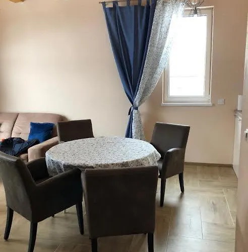 U Dedka * Hosszúvágás